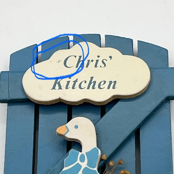 Vintage 80's CHRIS' Kitchen Blue Wood Country Goose RUSS Refrigerator Magnet - Picture 2 of 6